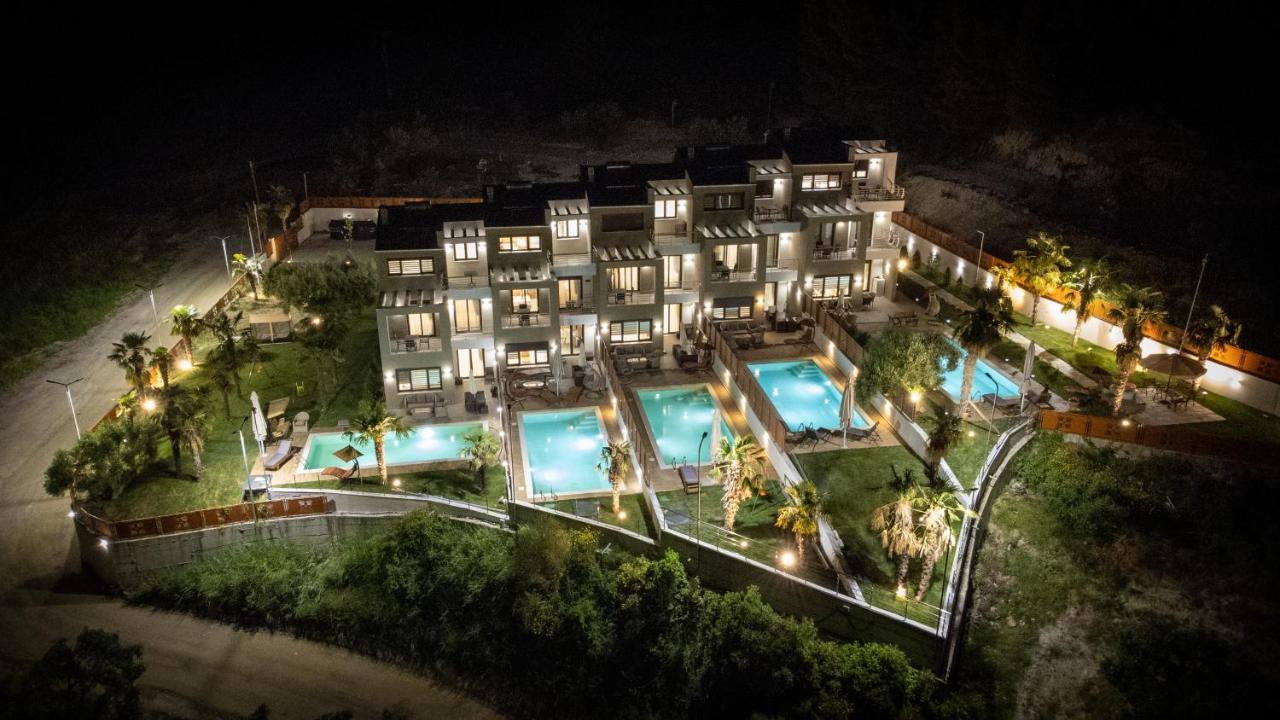 Pefkohori Golden Mountain Beach Villas מראה חיצוני תמונה