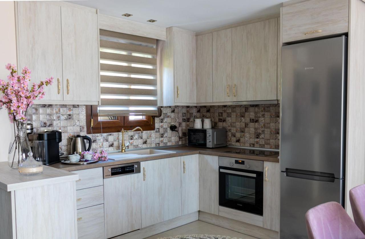 Pefkohori Golden Mountain Beach Villas מראה חיצוני תמונה