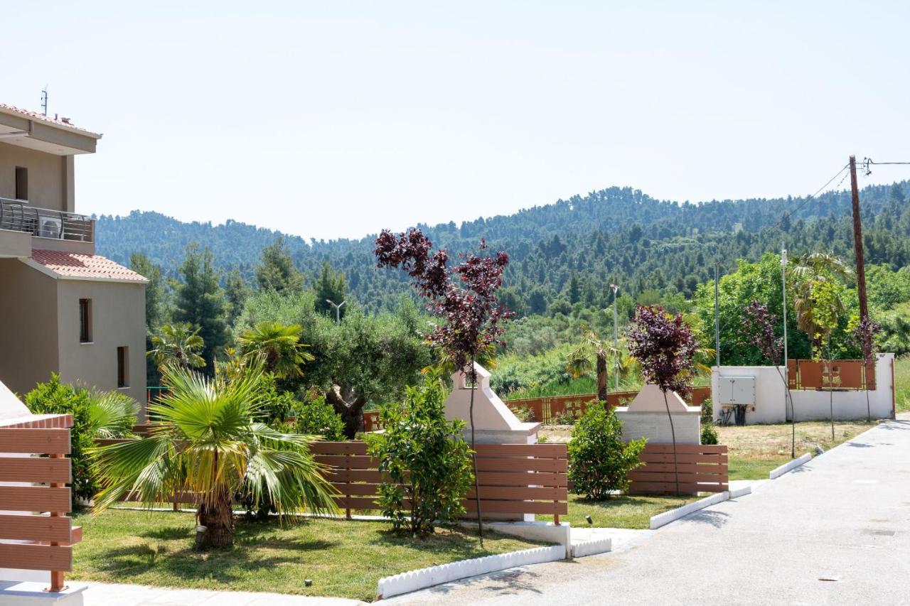 Pefkohori Golden Mountain Beach Villas מראה חיצוני תמונה