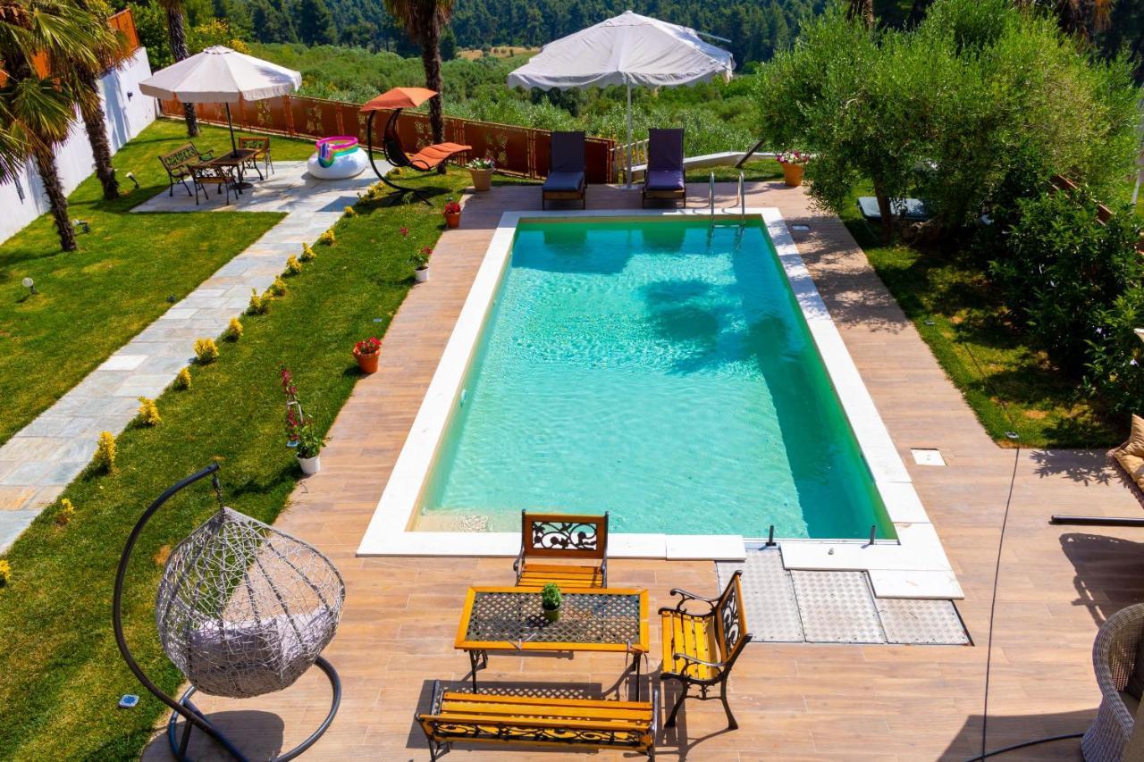 Pefkohori Golden Mountain Beach Villas מראה חיצוני תמונה
