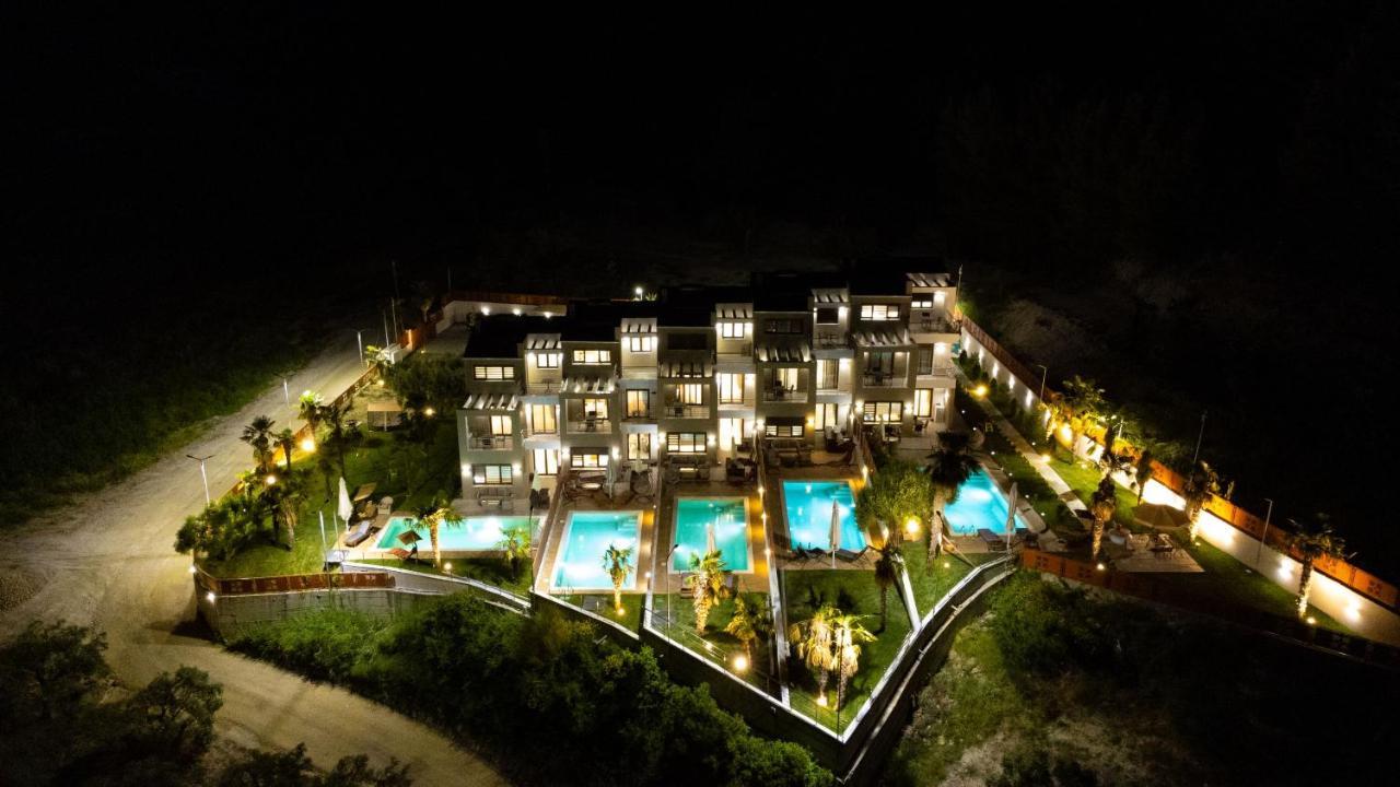 Pefkohori Golden Mountain Beach Villas מראה חיצוני תמונה