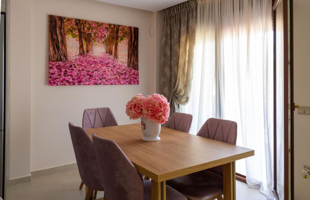 Pefkohori Golden Mountain Beach Villas מראה חיצוני תמונה