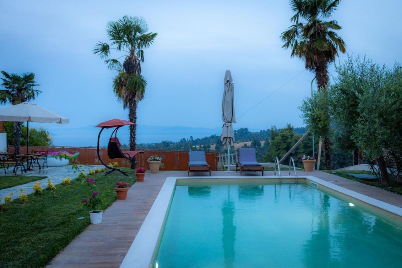 Pefkohori Golden Mountain Beach Villas מראה חיצוני תמונה